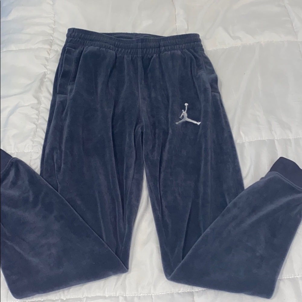 blue velvet/soft jordan sweatpants